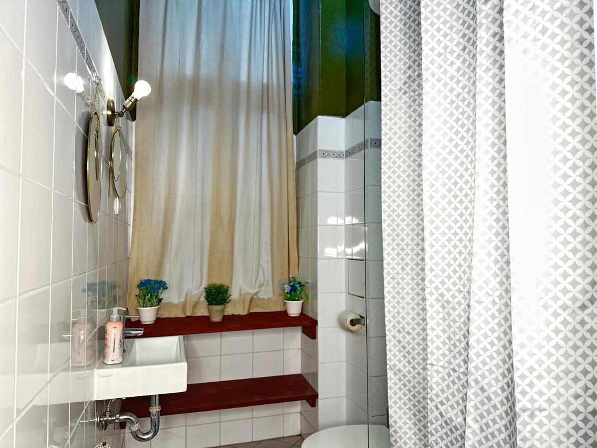 Studio Apartment In Attraktiver Und Zentraler Lage Berlijn Buitenkant foto